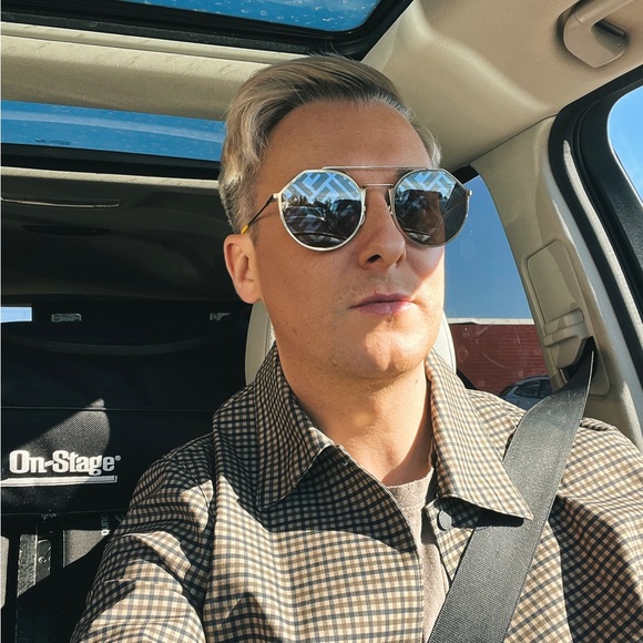 Meet your Posher, Connor - Picture 1 of 1